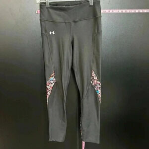 Under Armour Heat Gear compression mid waist,athletic leggings,leg & key pocket